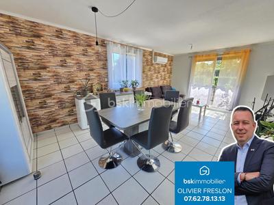 Pavillon - 77 m² - 4 pièces