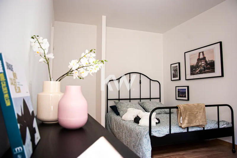 Immeuble - 250 m² - 14 pièces