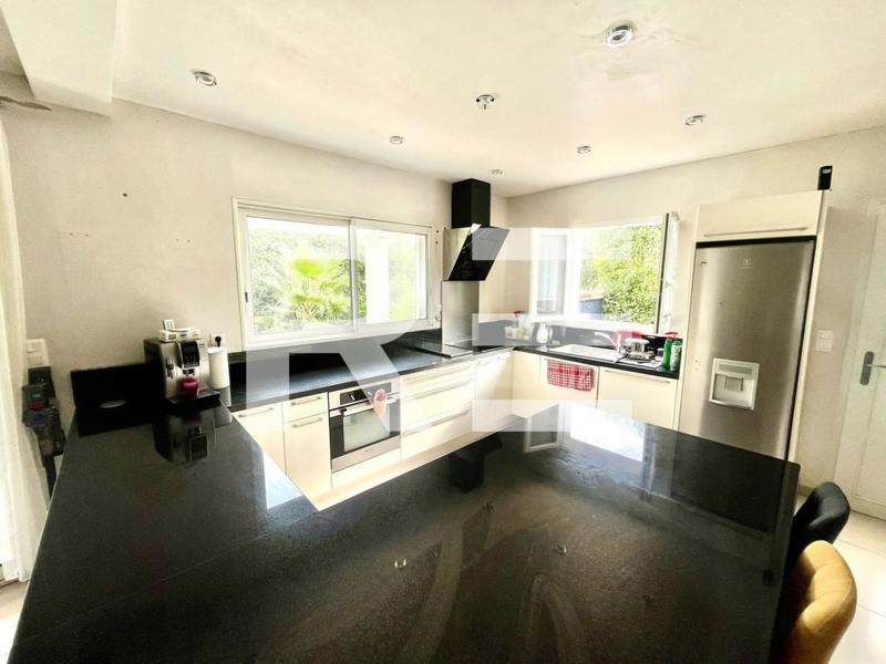 Villa - 130 m² - 5 pièces