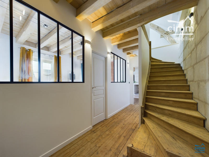 Maison - 137 m² - 5 pièces