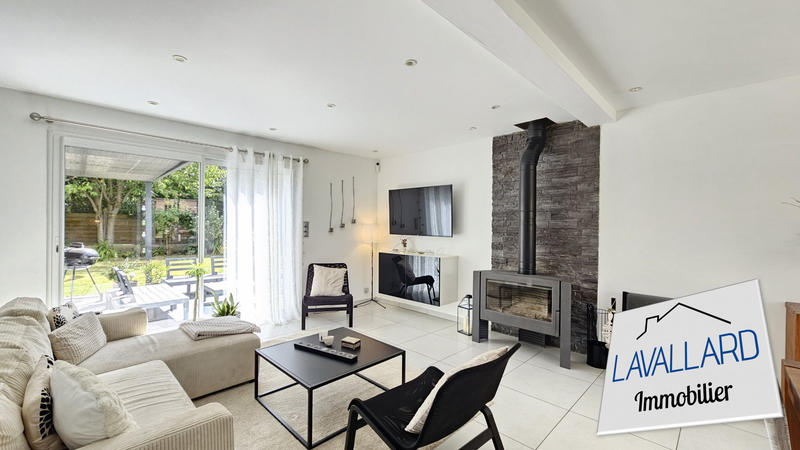 Maison contemporaine - 146 m² - 6 pièces