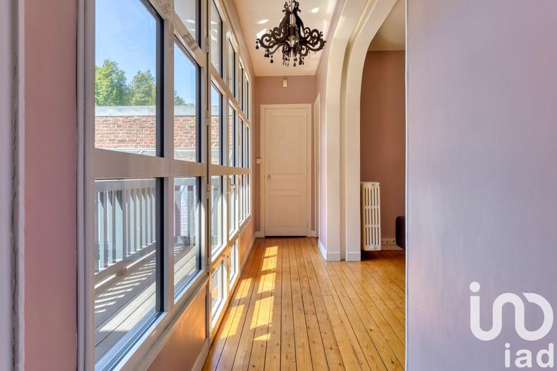 Maison - 285 m² - 13 pièces