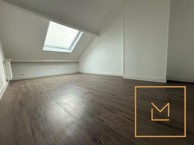 Maison - 85 m² - 5 pièces