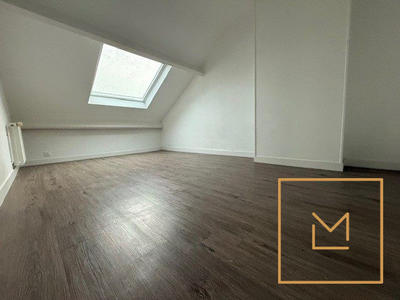 Maison - 85 m² - 5 pièces