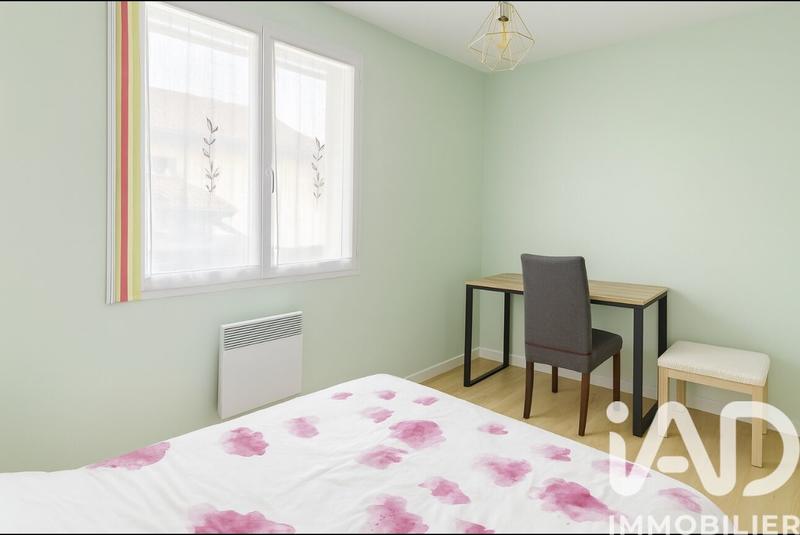 Maison - 95 m² - 5 pièces