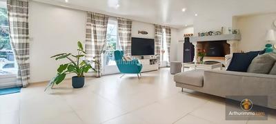 Maison - 153 m² - 7 pièces