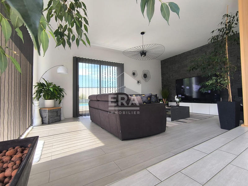 Maison - 150 m² - 6 pièces