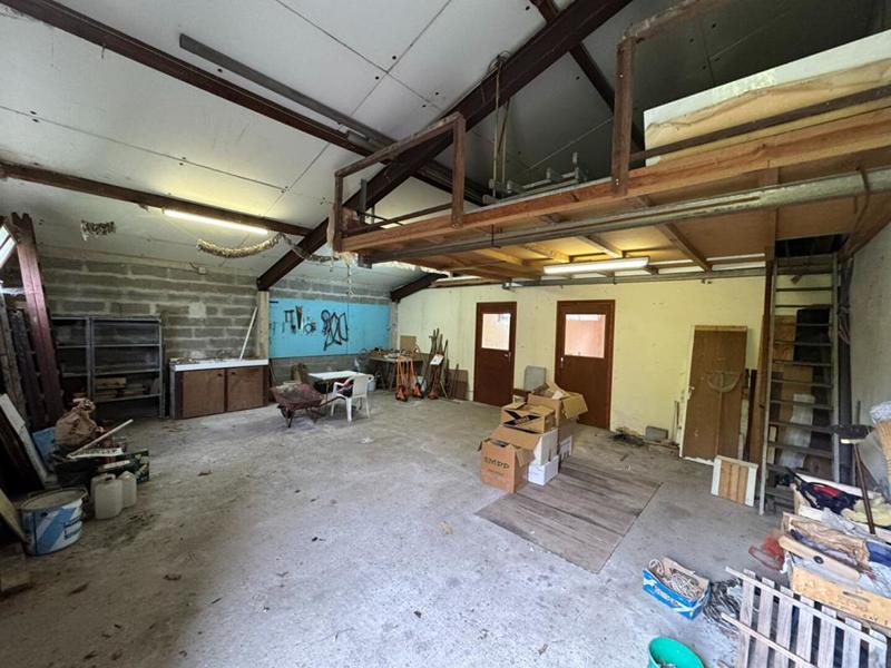 Maison - 147 m² - 6 pièces