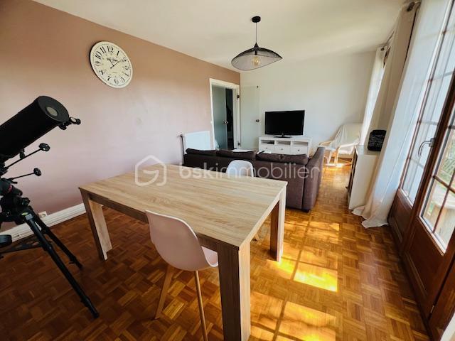 Appartement - 77 m² - 3 pièces