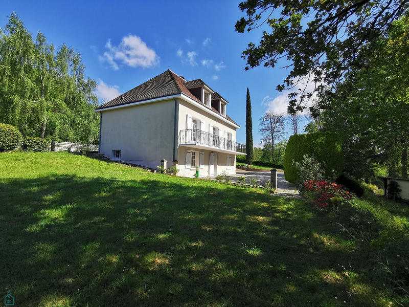 Maison - 155 m² - 5 pièces