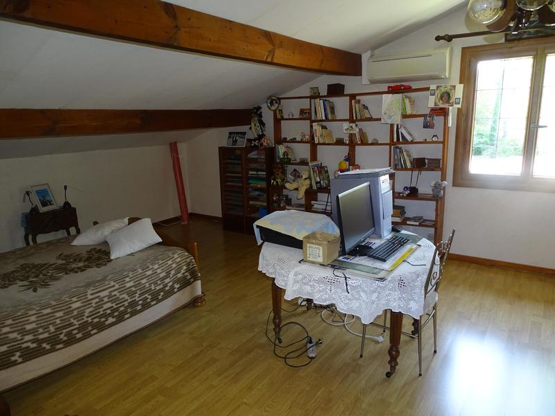 Maison - 122 m² - 6 pièces