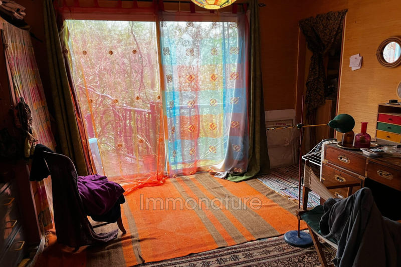 Maison - 180 m² - 8 pièces