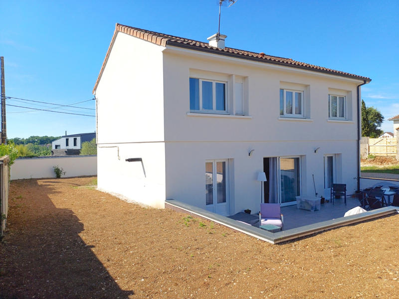 Maison - 138 m² - 6 pièces