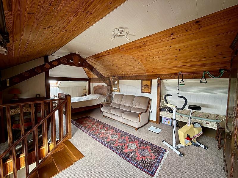 Maison - 123 m² - 5 pièces