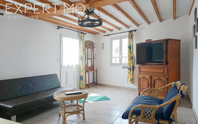 Maison - 210 m² - 9 pièces