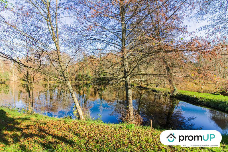 Local commercial - 691 m² - 18 pièces