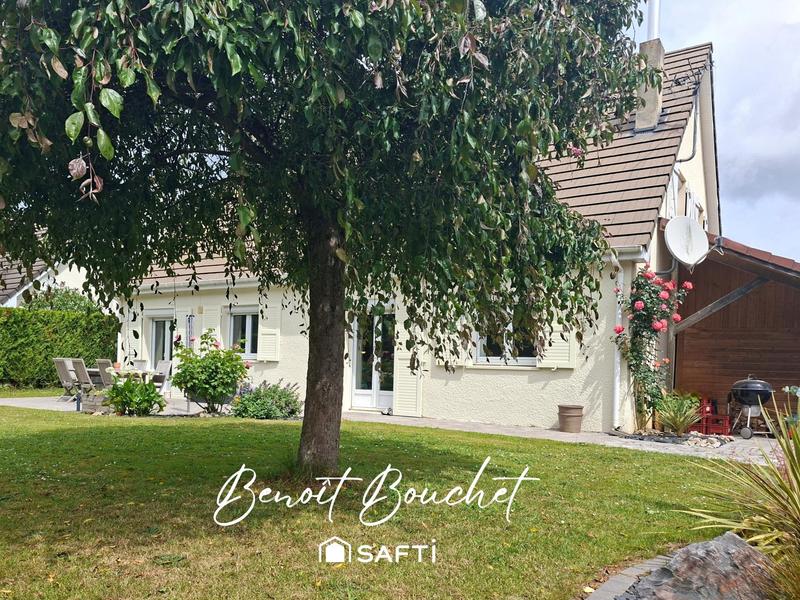 Maison - 217 m² - 8 pièces