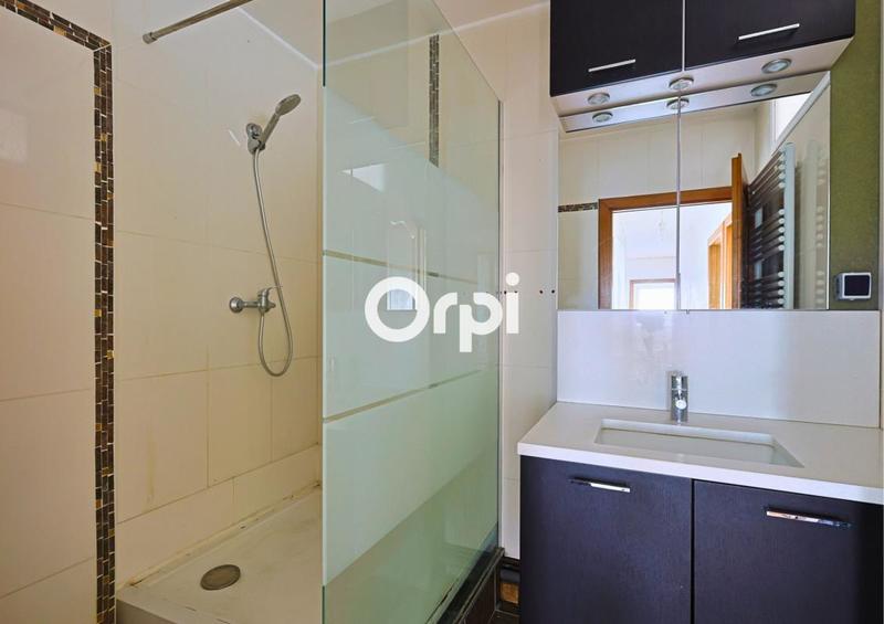 Appartement - 85 m² - 3 pièces