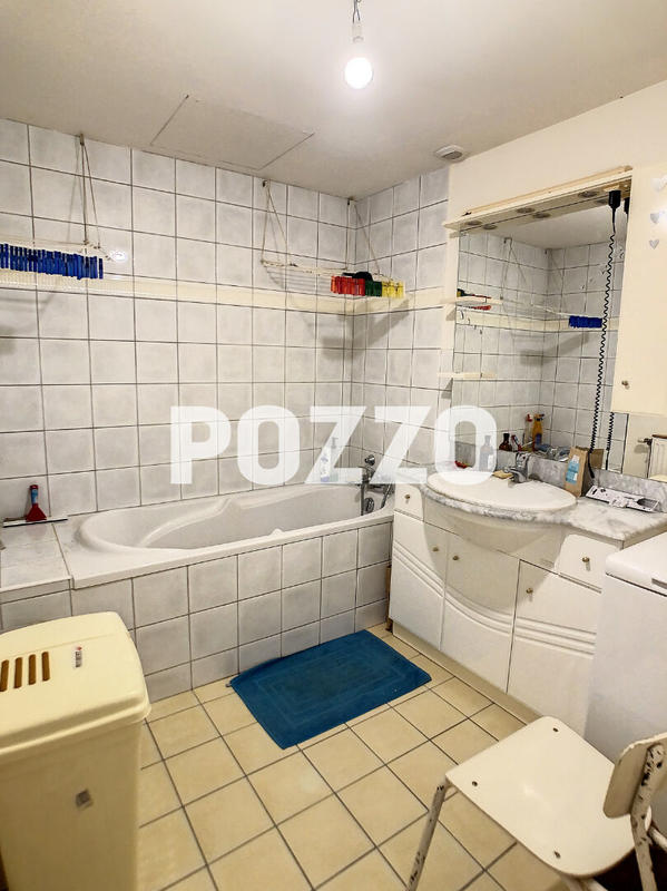 Appartement - 86 m² - 4 pièces