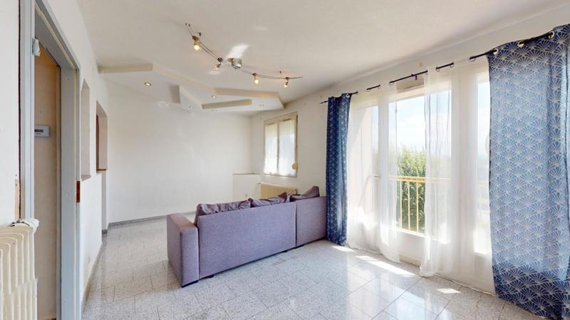 Appartement - 65 m² - 4 pièces