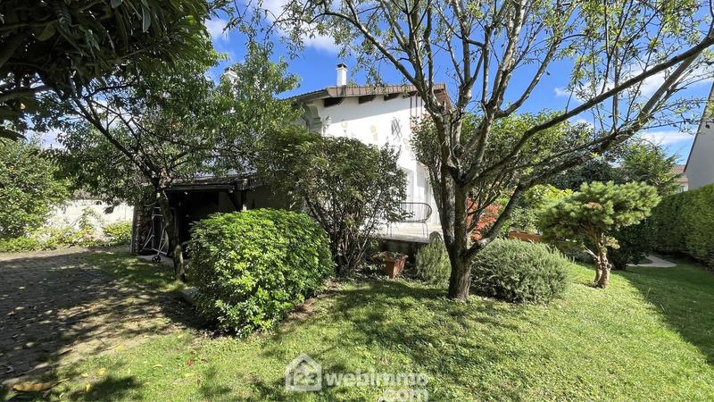 Maison - 150 m² - 7 pièces