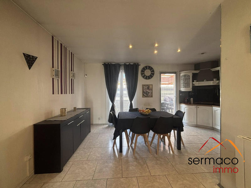 Maison - 88 m² - 5 pièces