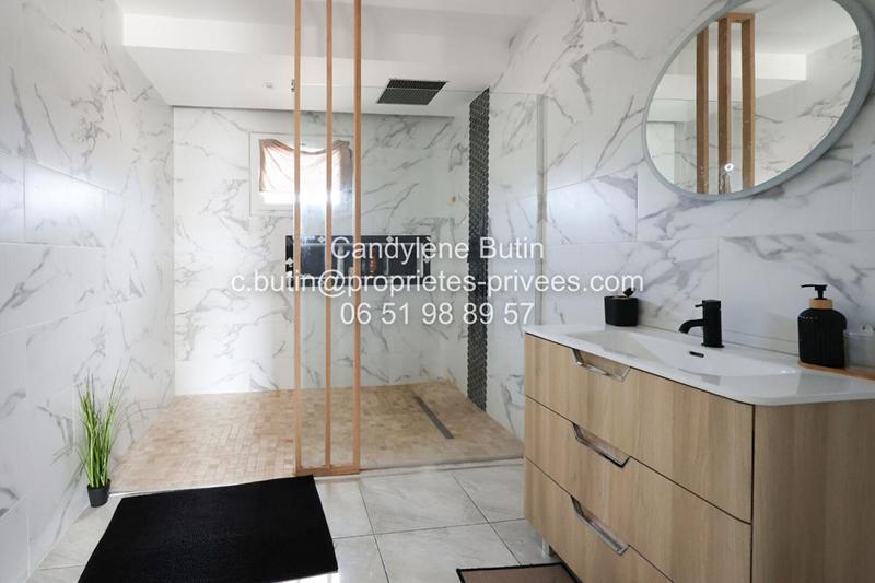 Villa - 146 m² - 8 pièces