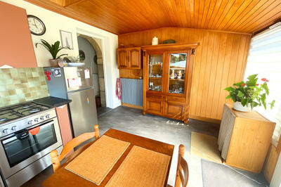 Maison - 94 m² - 5 pièces