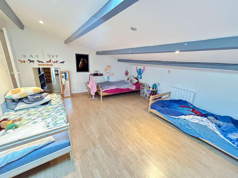 Maison - 160 m² - 6 pièces