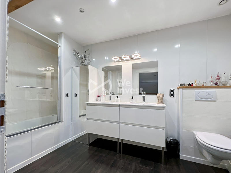 Maison - 190 m² - 6 pièces