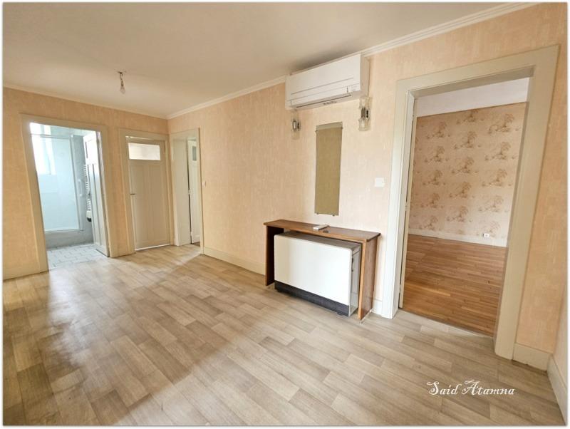 Maison - 195 m² - 8 pièces