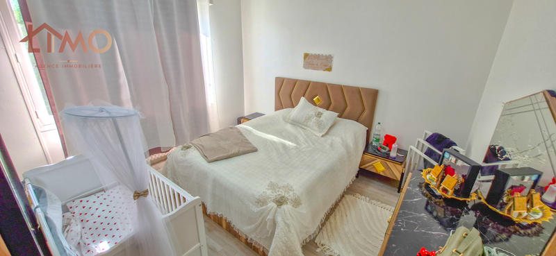 Maison de ville - 178 m² - 10 pièces