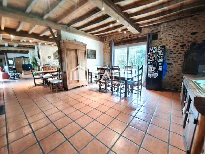 Ferme - 381 m² - 14 pièces