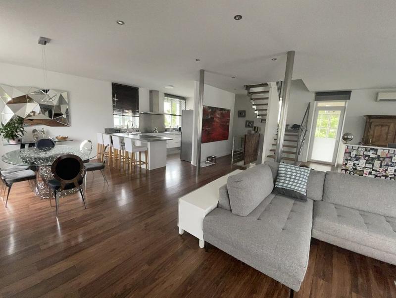 Maison en pierre - 166 m² - 6 pièces