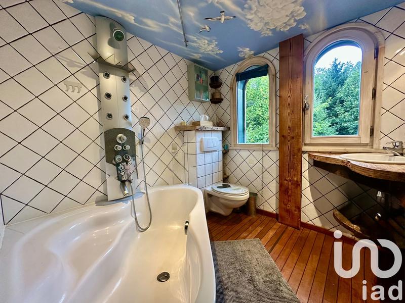 Châlet - 218 m² - 7 pièces