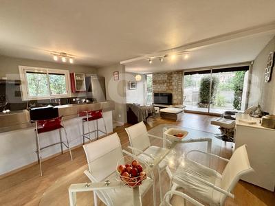 Maison d'architecte - 149 m² - 5 pièces