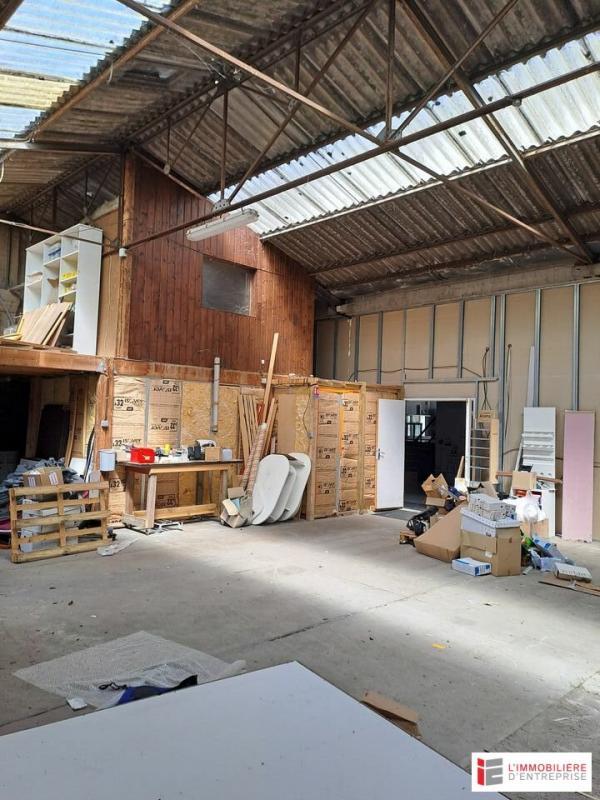 Local commercial - 413 m²