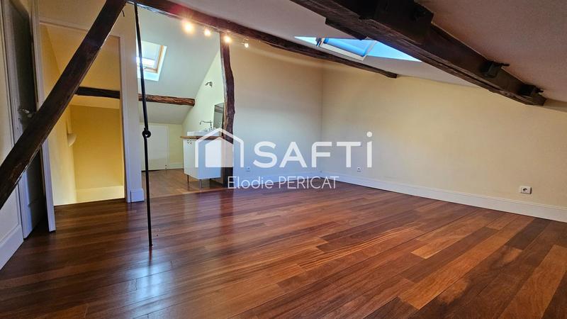 Maison de village - 94 m² - 4 pièces