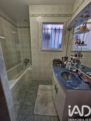 Maison - 102 m² - 5 pièces