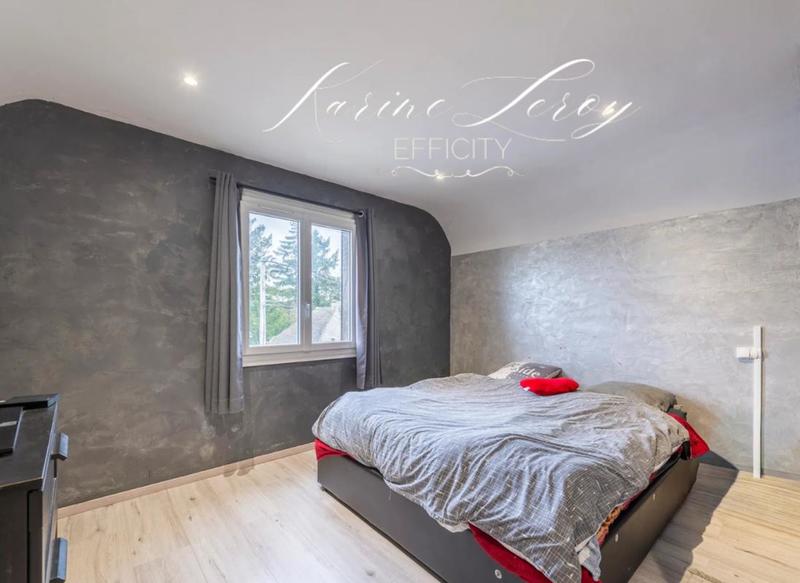 Maison - 93 m² - 5 pièces