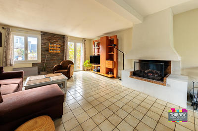 Maison - 106 m² - 6 pièces