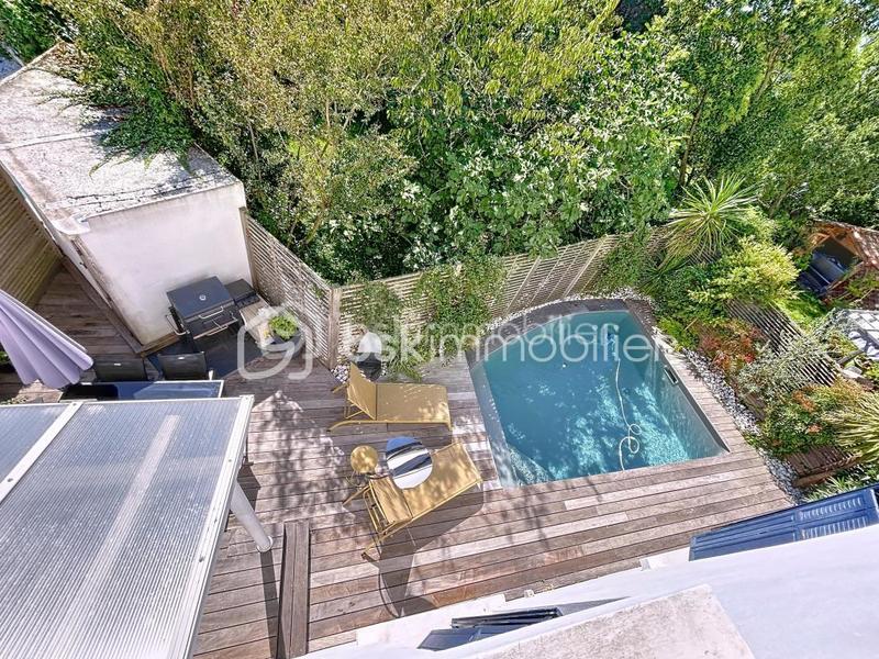 Maison - 146 m² - 5 pièces