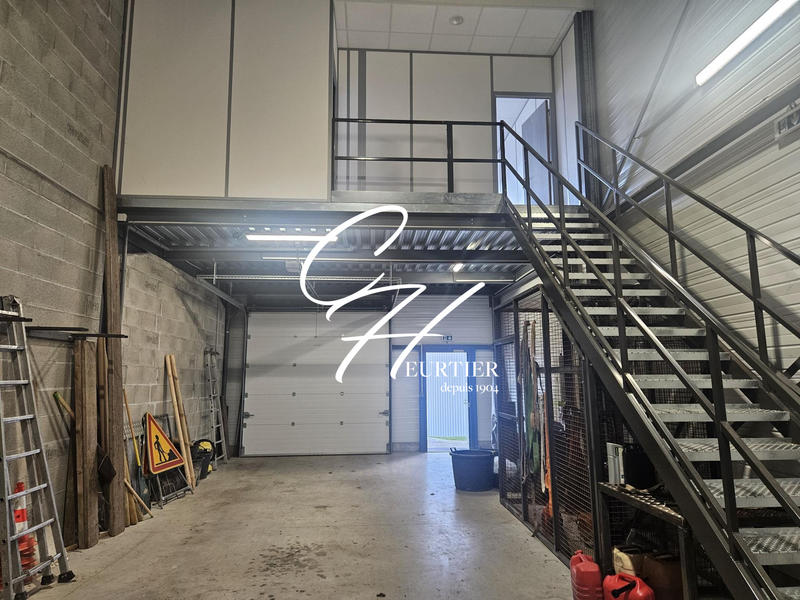 Entrepôt - 129 m²