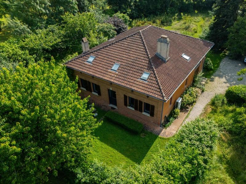 Maison - 226 m² - 9 pièces