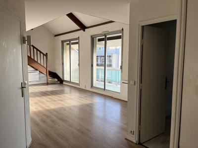 Appartement - 128 m² - 4 pièces