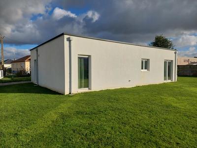 Maison - 91 m² - 4 pièces