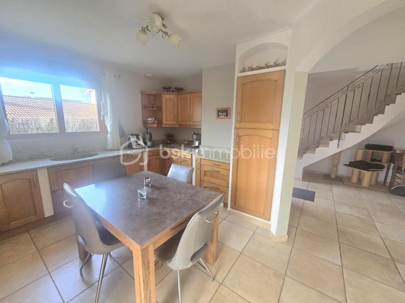 Maison - 174 m² - 6 pièces