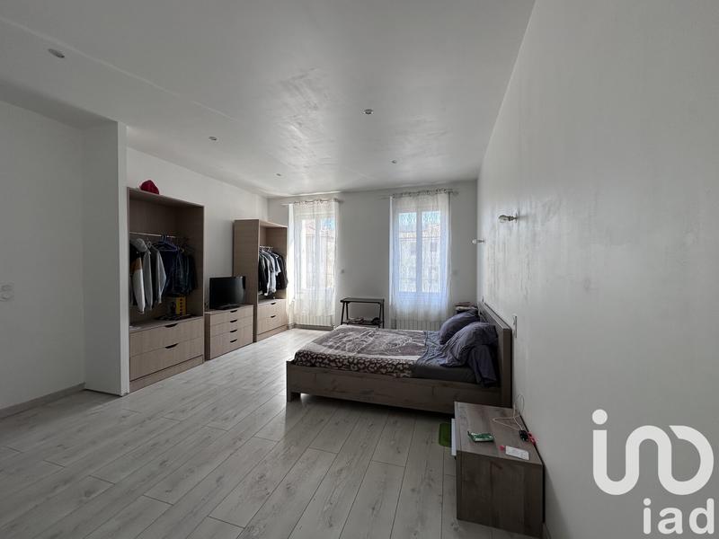 Maison - 185 m² - 5 pièces