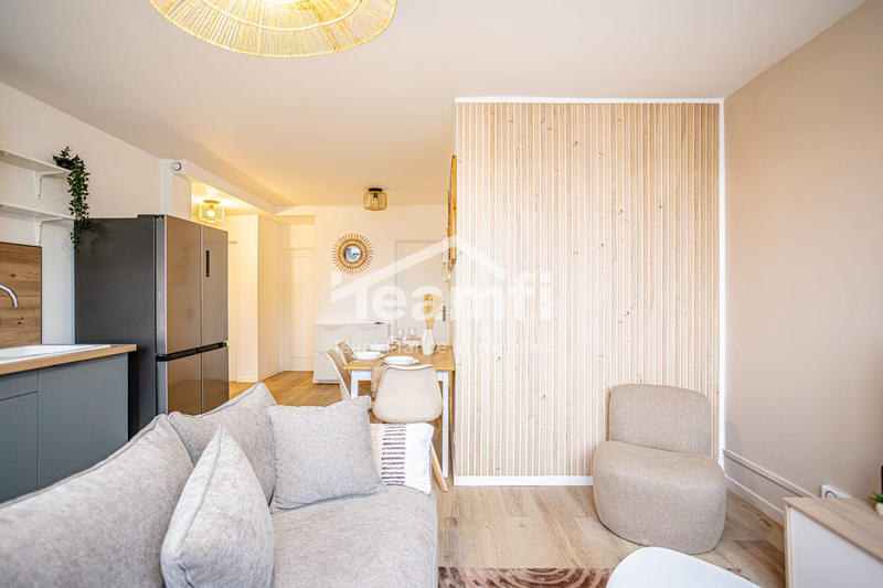 Appartement - 76 m² - 5 pièces