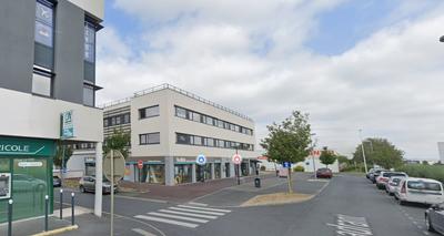 Local commercial - 90 m² - 4 pièces